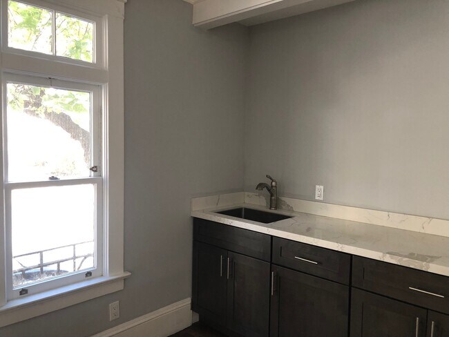 Cabinet and extra sink Living Room - 2009 Fulton St