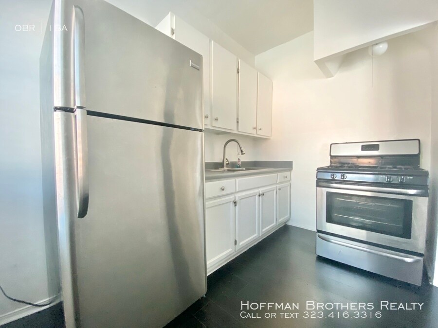 Primary Photo - 915 Grattan St Los Angeles CA 90015