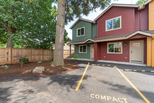 Foto del edificio - 2104 Westwood Ln