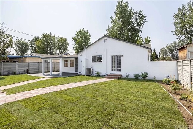Building Photo - Welcome to 16521 Plummer St.
