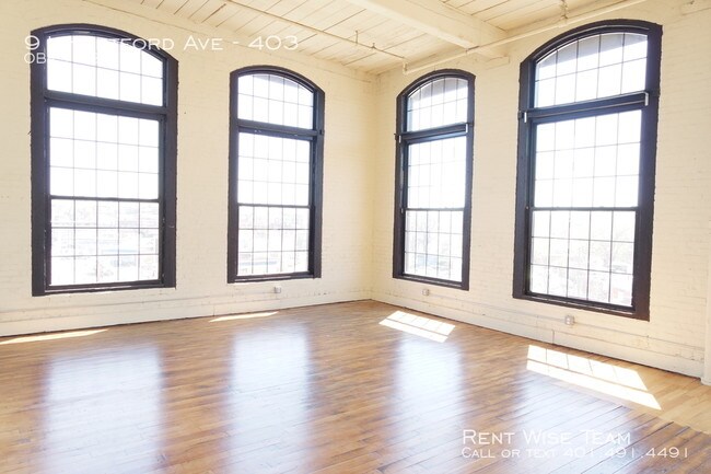 Foto del edificio - 91 Hartford Ave