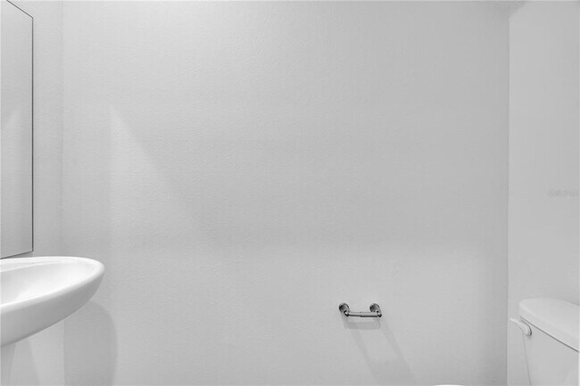 Foto del edificio - 16423 Bird of Paradise Ave
