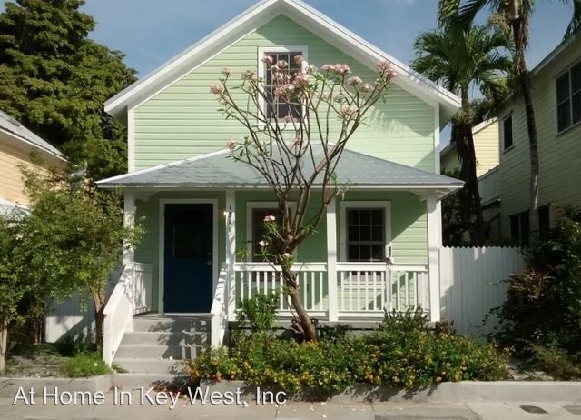 Primary Photo - 2 br, 2.5 bath House - 1311 Pine Street