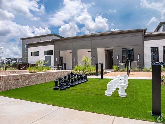 Outdoor Social Courtyard- Giant Chess - The Heights at Picardy