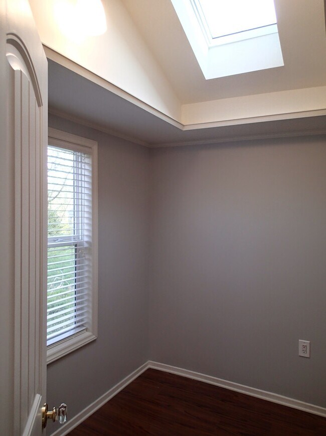 Bedroom - 169 Cragmont Rd