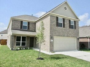 Building Photo - 4810 Blue Spruce Hill St