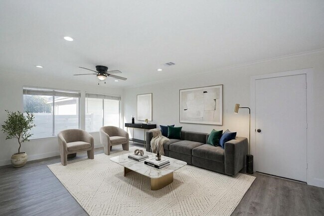 Building Photo - 9603 Farrell Dr