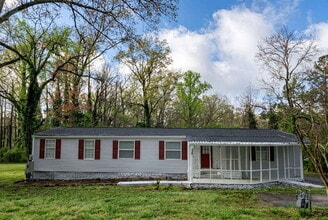 Building Photo - 70 Little John Trail