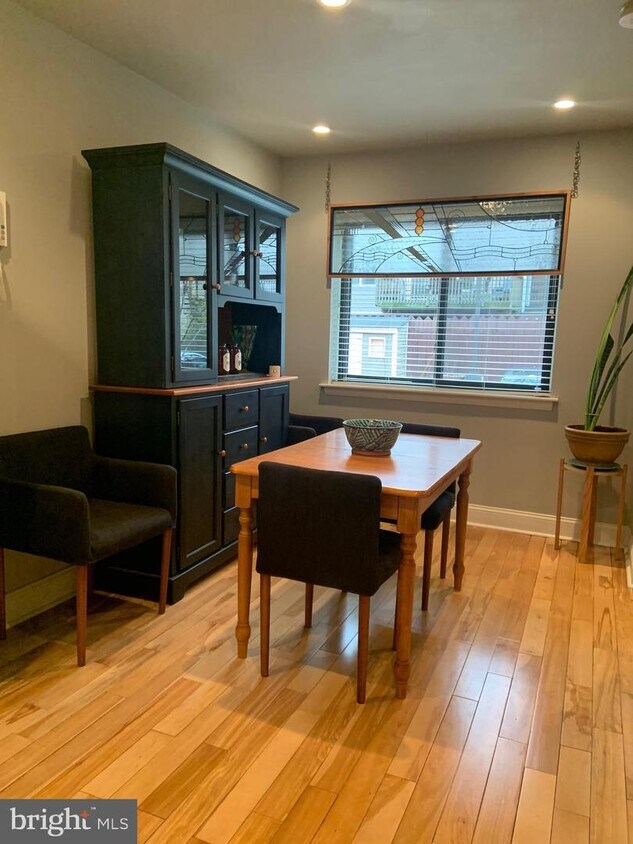 Foto principal - 1105 South St