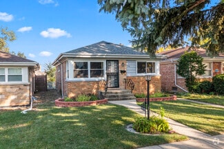 Building Photo - 609 Linden Ave