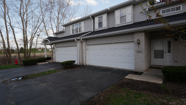 Foto del edificio - 3866 Pathfinder Ln
