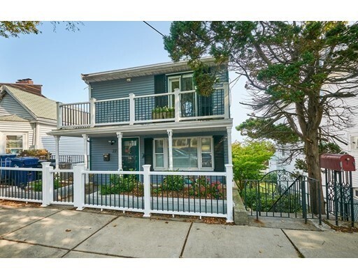 Building Photo - 27 Beachview Rd
