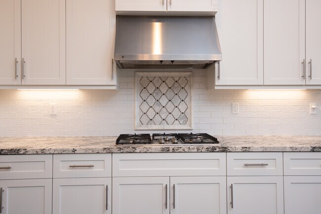 Foto del edificio - 1569 Red Pheasant Ln