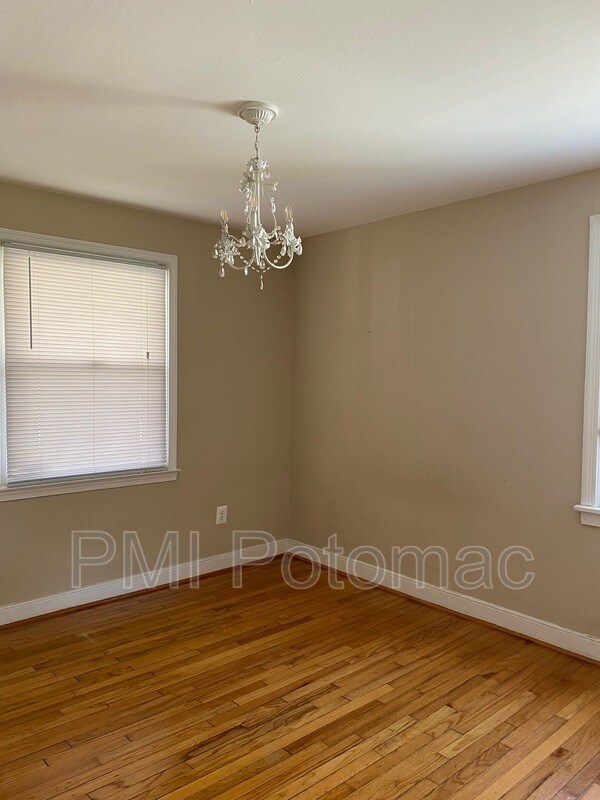Foto del edificio - 12402 Flack St