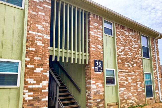 Building Photo - Parkside Apartments of Texarkana