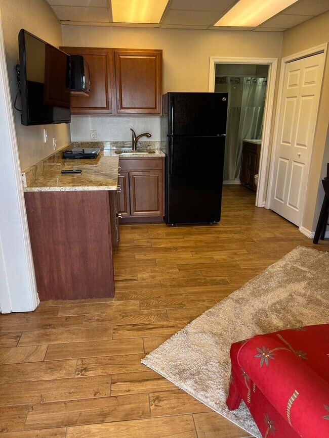 Foto del edificio - 2777 N Poinciana Blvd