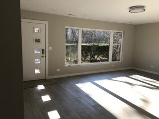 Building Photo - 805 Blackhawk Ln
