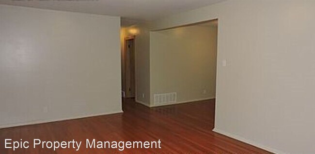 Foto del edificio - 3 br, 2 bath House - 4819 SW 20th Terr