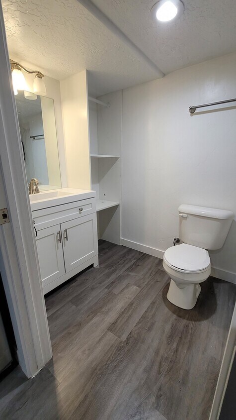 Building Photo - 286 Starboard Dr