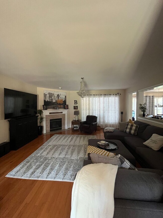 Building Photo - Spacious Brick Home at Twelve Stones