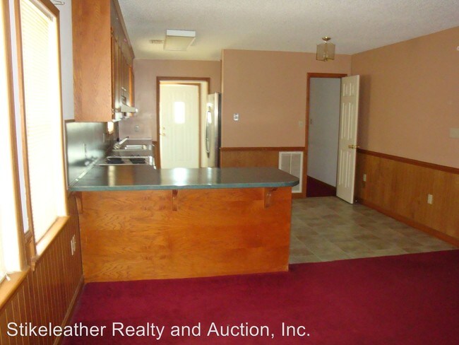 Building Photo - 4220 Amity Hill Rd