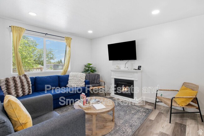 Foto del edificio - 8485 S 1575 E
