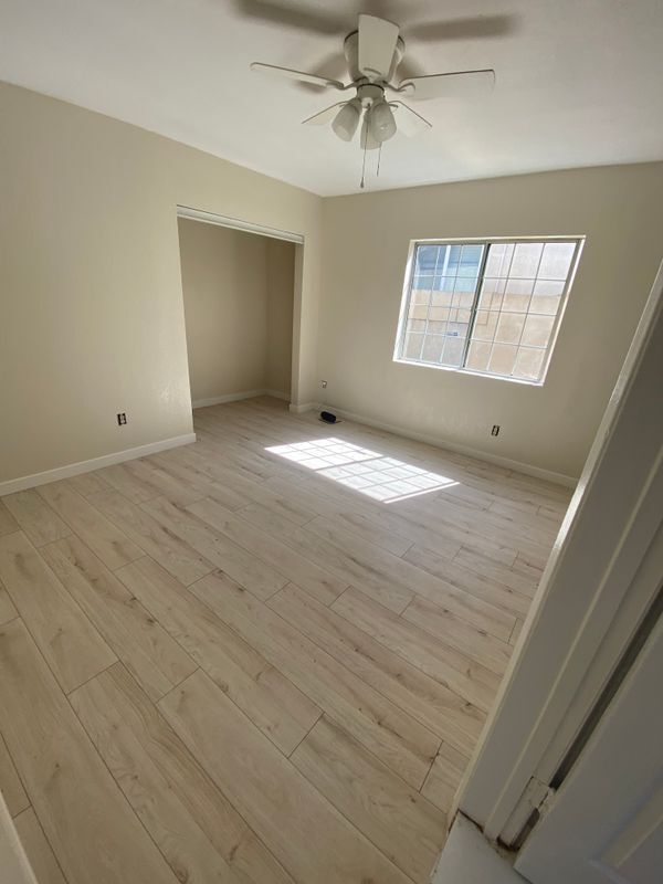 Foto del edificio - 13156 Mercer St