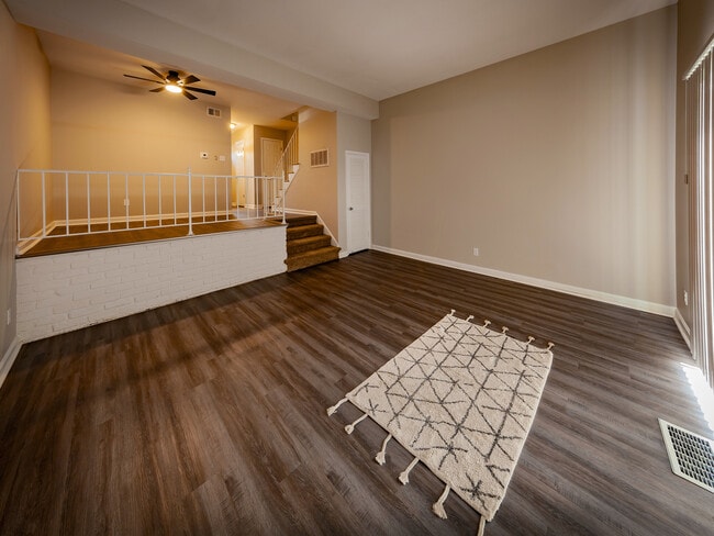 Building Photo - Brockton