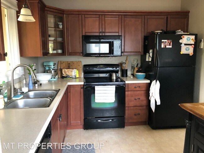 Building Photo - 4 br, 2 bath House - 5310 Skyview Dr