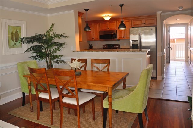 Dining area - 26 Atlantic Ave