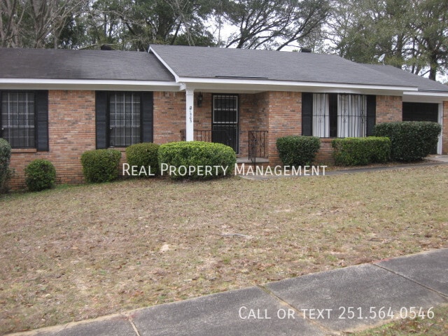 Building Photo - 1505 Deerwood Dr E
