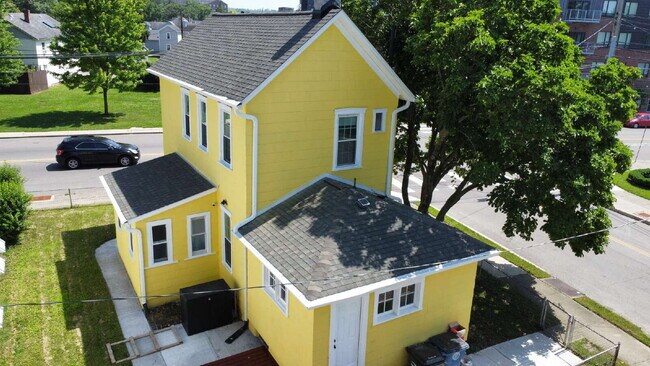 Foto del edificio - Student Housing Near the University of Dayton – Rent is $750 per bedroom (3 students), total leas...
