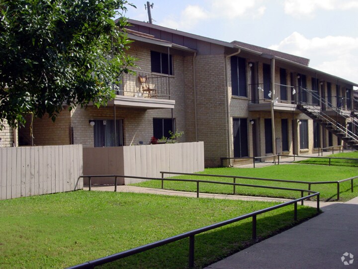 Villa La Paz Apartments Alquileres en Irving, TX