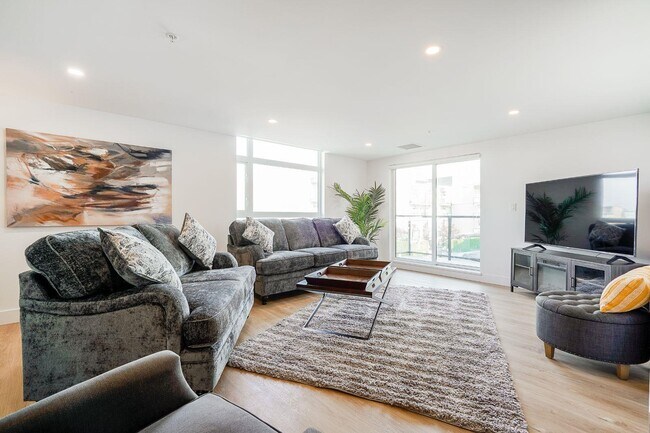 Photo du bâtiment - 20449 Park Ave