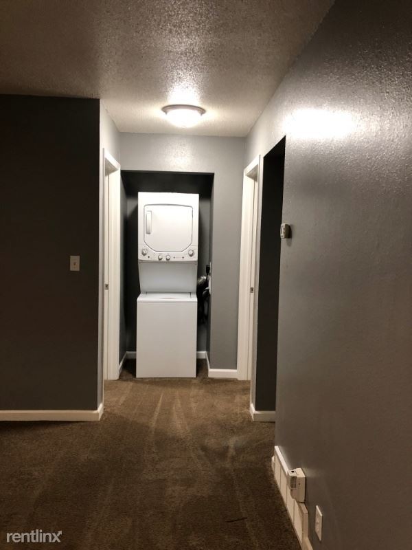 Foto del edificio - 3106 N 51st Terrace