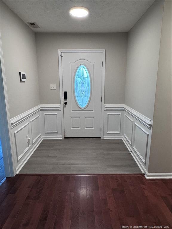 Foto del edificio - 103 Scaley Bark Dr