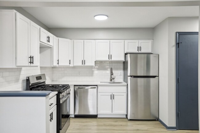 Building Photo - 3606 E 34th St