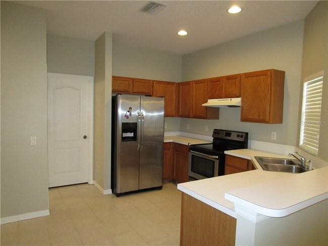 Building Photo - 12945 Kings Crossing Dr