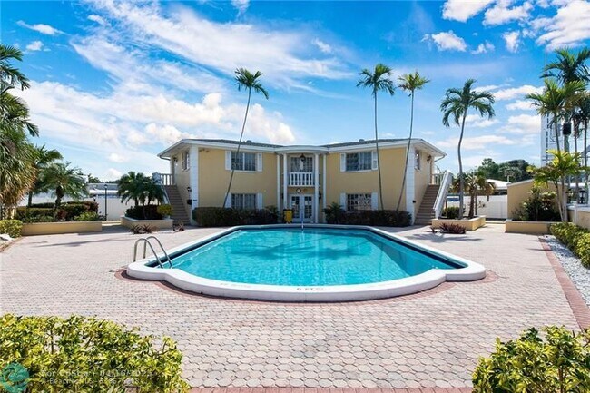 Foto del edificio - 5900 NE 22nd Way