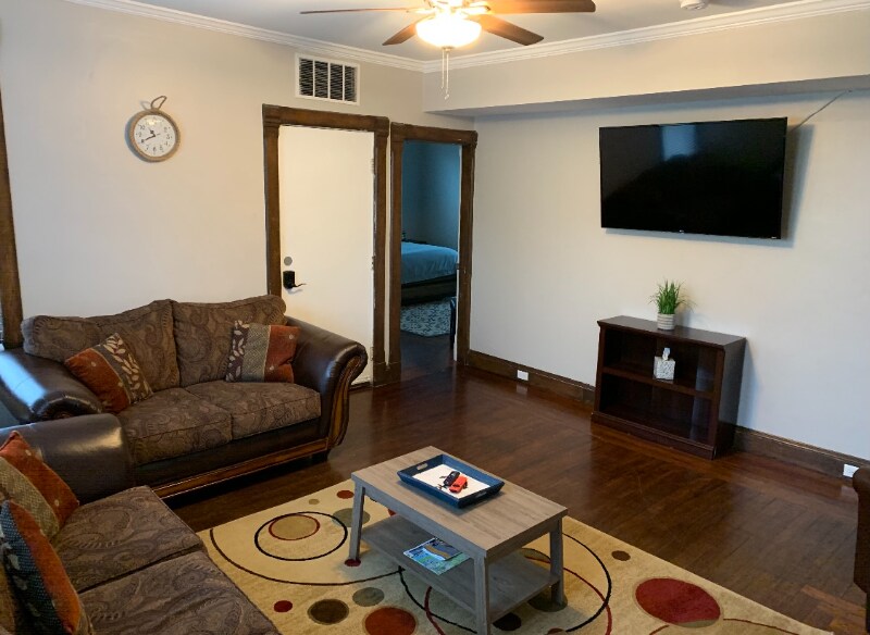 11 Newport Ave Unit 2, Newport, RI 02840 Room for Rent in Newport, RI