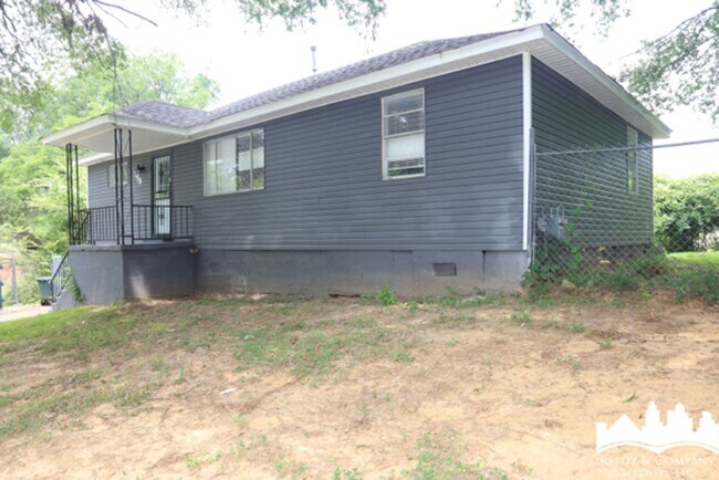 Building Photo - 158 Pickett Rd