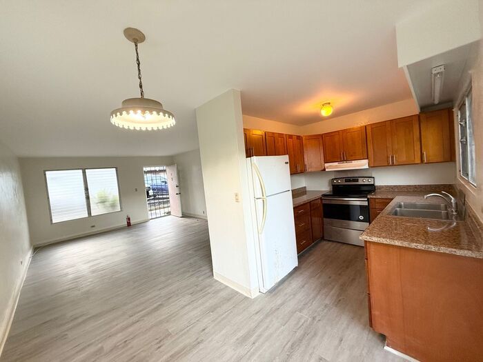 Foto principal - Salt Lake - Tropicana Manor 3-bedroom 2-ba...