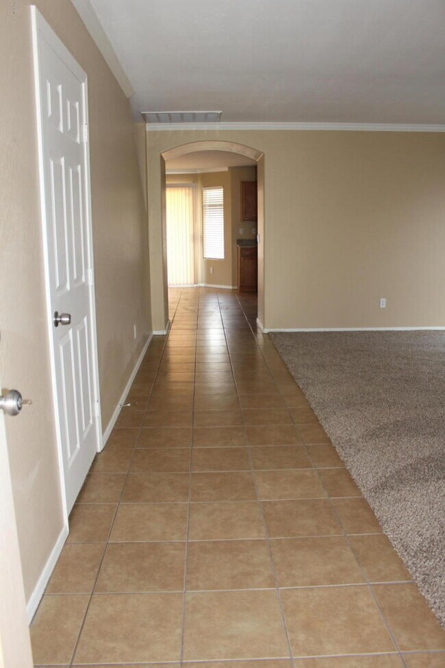 Building Photo - COMING SOON!! 5 BEDROOM 3 BATH W/ HUGHE LO...