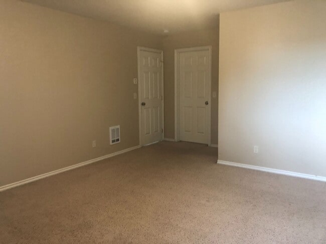 Building Photo - Spacious Cordata 2 Bed, 2 Bath Condo