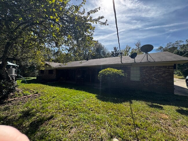 Building Photo - 117 Steed Rd