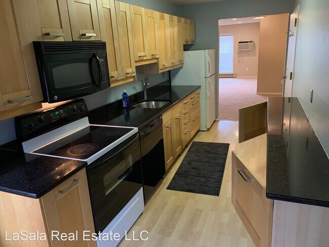 Building Photo - 1 br, 1 bath House - 58 Wellington Drive U...