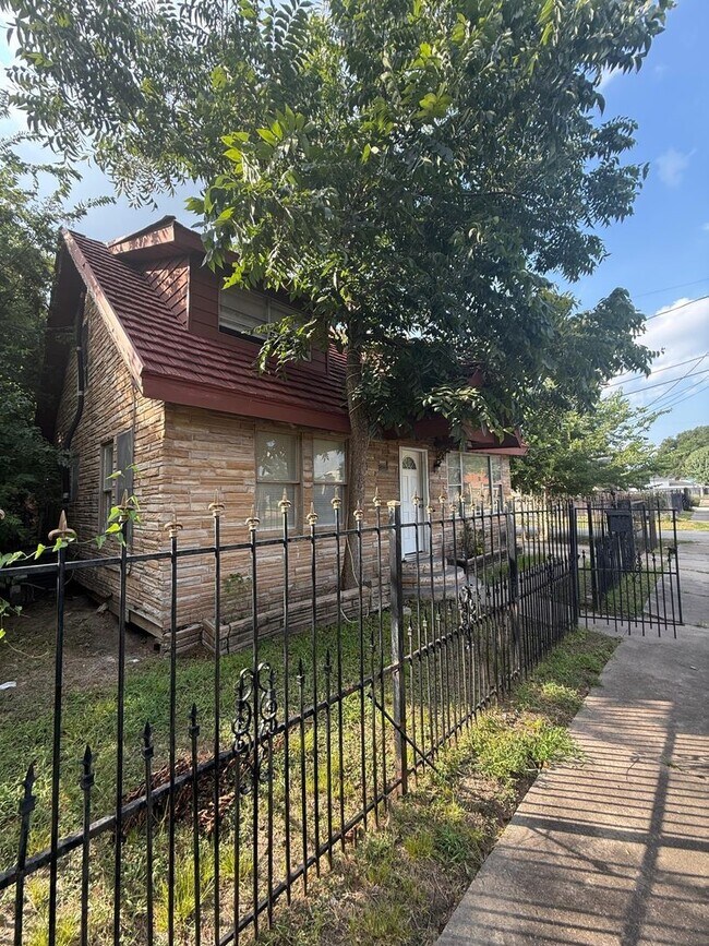Foto del edificio - 3012 Live Oak St