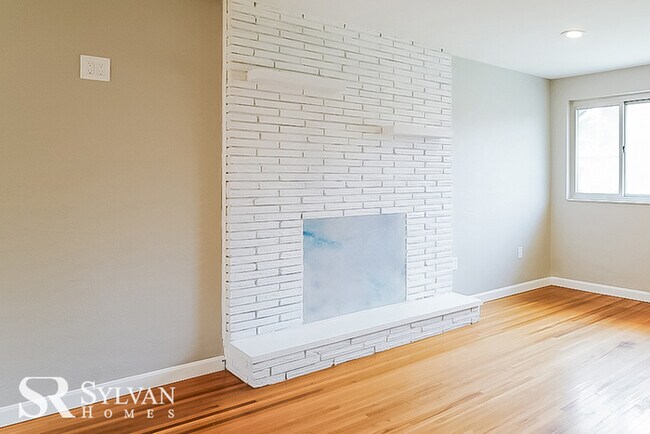 Foto del edificio - Your dream home awaits! Lovely 4BR, 2BA home