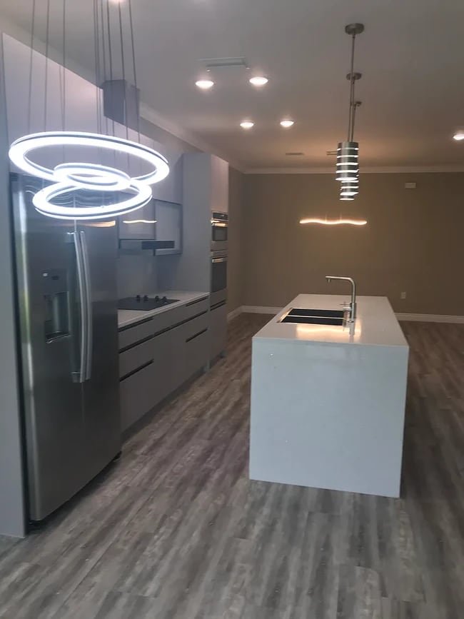 Building Photo - 1818 Brentwood Ct