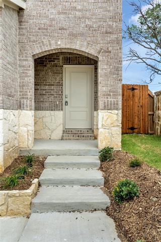 Building Photo - 1002 Rio Bravo Dr